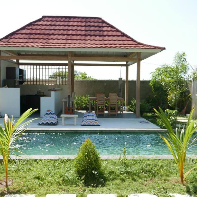 Silir Villa "Your Cozy Home" Mataram Buitenkant foto
